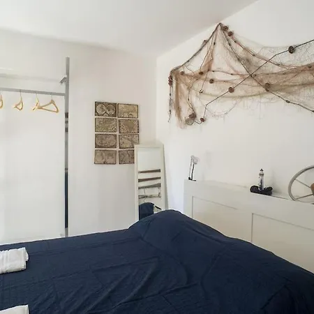 Al Khalisa Bright And Cozy At Magione Appartement Palermo